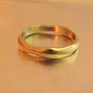 Weeding ring for women.